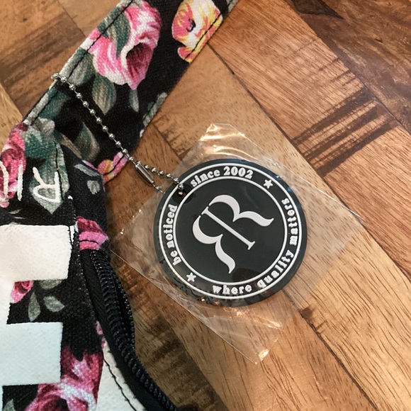 Robin Ruth tote. NEW - Picture 2 of 7